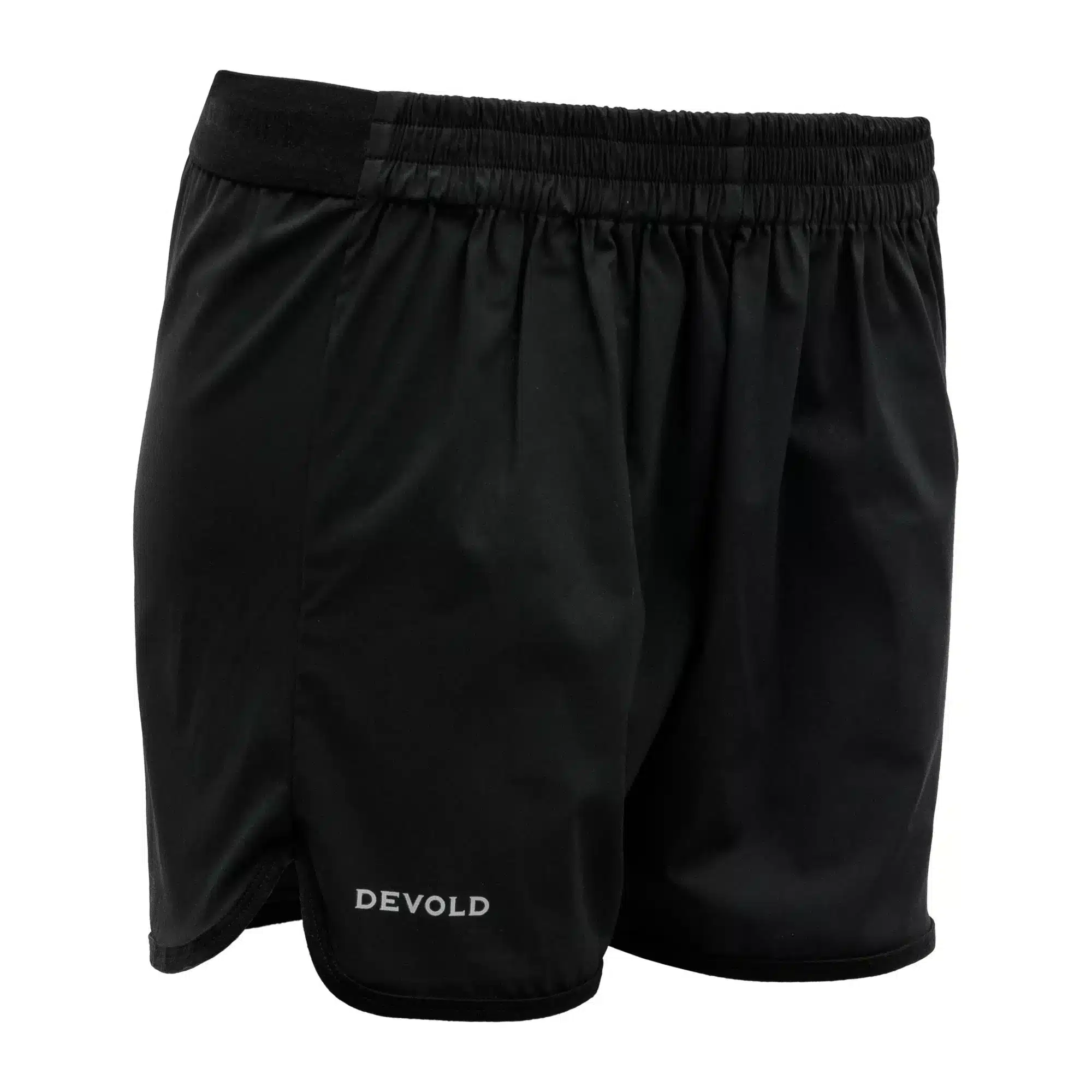 devold-running-woman-short-shorts